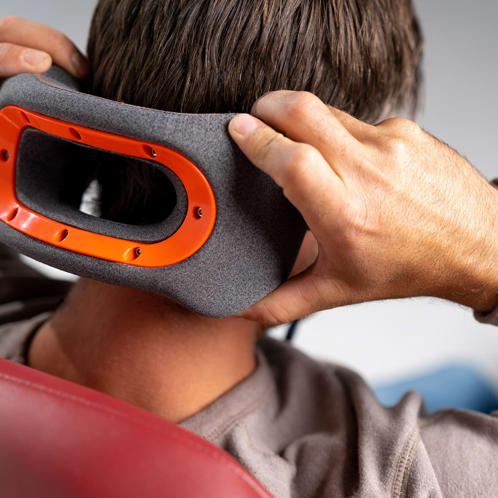 Bullbird cervical pillow supporting healthy sleep posture